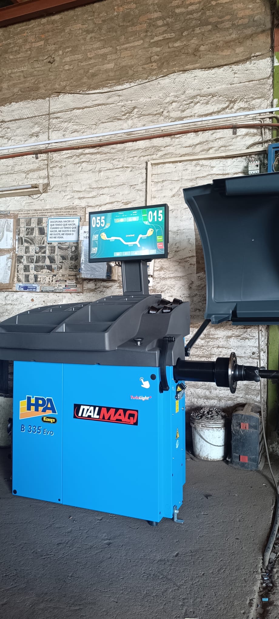 Balanceadora Touchscreen B335 - Imagen 9